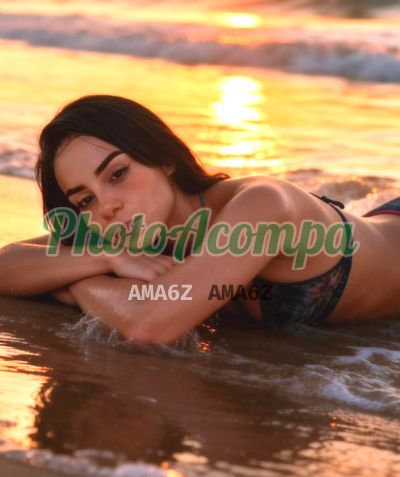 Lilithli, mulher que faz videochamadas e sexting