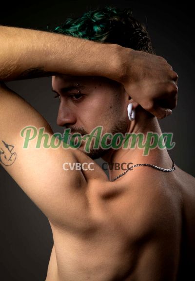 Mr Bunny (11) 94767-6094, garoto de programa em São José dos Campos