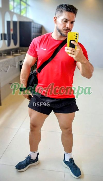 Paulo, garoto de programa em São Paulo