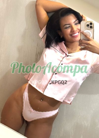 Michele (21) 98260-4002, acompanhante em Macaé
