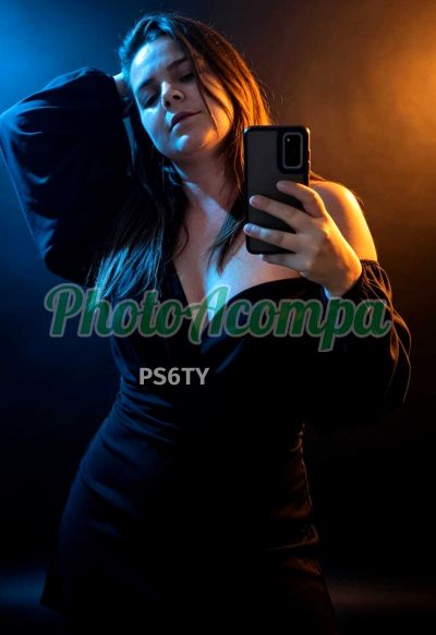 Camila (11) 96093-9508, garota de programa em Valinhos