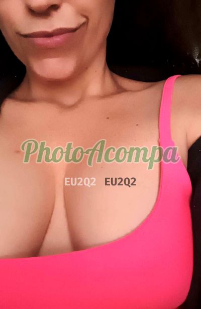 Camila, mulher que faz videochamadas e sexting