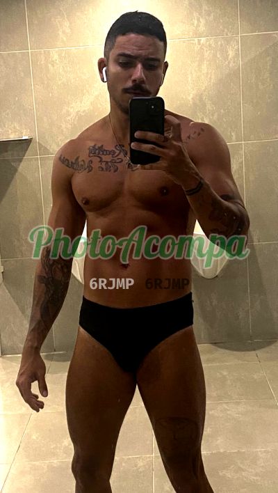 Rodrigo, garoto de programa no Rio de Janeiro