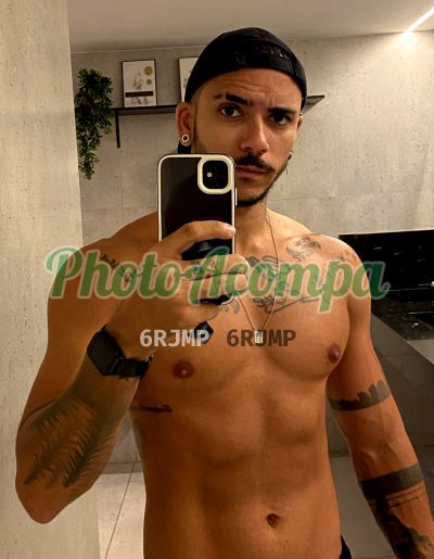 Rodrigo, garoto de programa no Rio de Janeiro