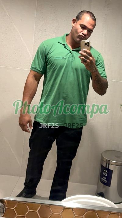 João Lucas, garoto de programa no Rio de Janeiro