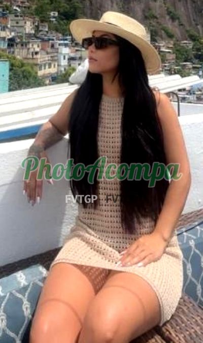 Rebeca, mulher que faz videochamadas e sexting