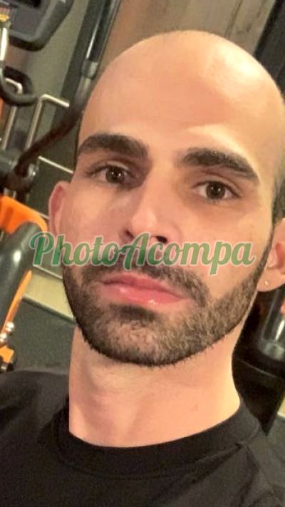 Ademir Benuto Dias Filho, homem que faz massagens eróticas em Goianira