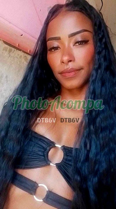 Larissa (22) 99770-1655, garota de programa em Macaé