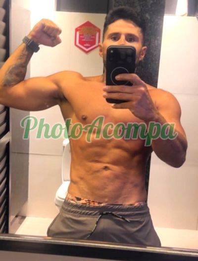 Leo, garoto de programa em Caruaru