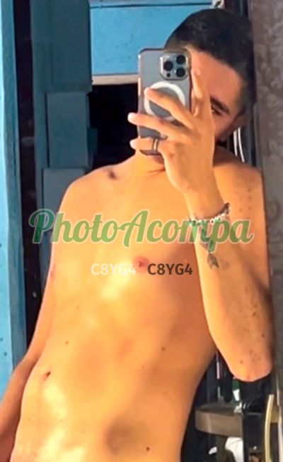 Carlos (41) 98844-5881, garoto de programa em Pinhais