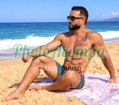Masso Gaúchodot, garoto de programa em Copacabana (RJ)