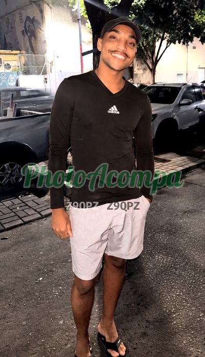Tobias (21) 99050-8109, garoto de programa no Centro (RJ)