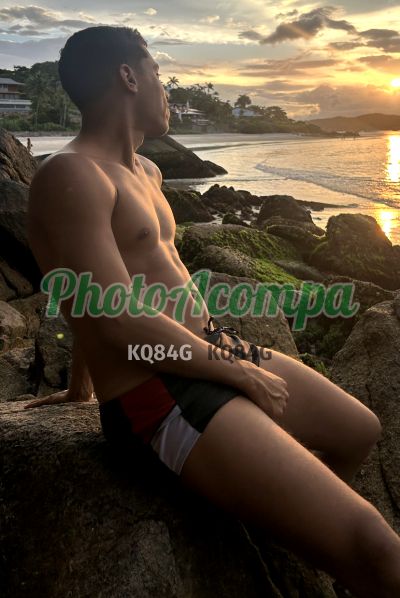 Douglas, garoto de programa em Florianópolis