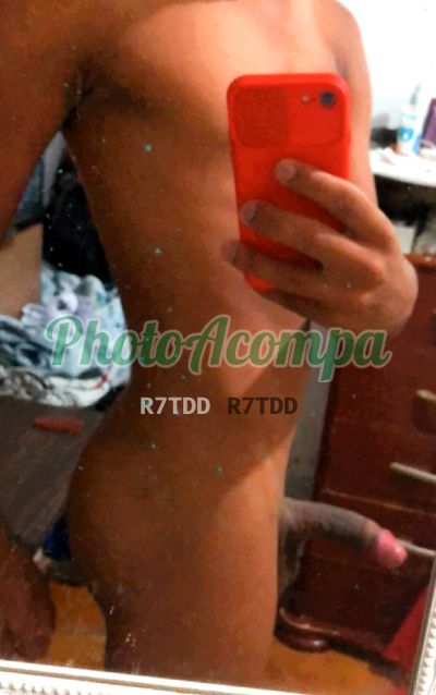 Richard (21) 96466-7100, garoto de programa no Recreio dos Bandeirantes (RJ)