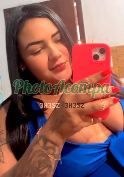 Bruninha, mulher que faz videochamadas e sexting