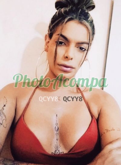 Jaqueline Menezes, transex no Costa Azul (Salvador)
