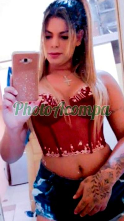 Jaqueline Menezes, travesti no Costa Azul (Salvador)
