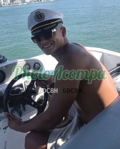 Caio, homem que faz massagens eróticas em São Paulo
