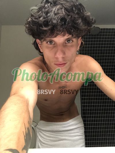 Andrew, garoto de programa na Consolação (SP)