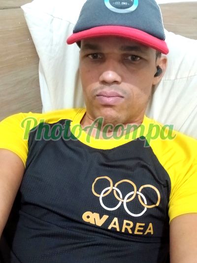 Moreno, garoto de programa em Porto Alegre