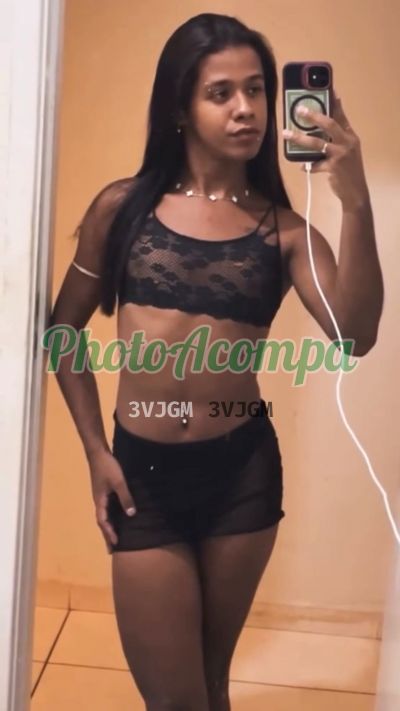 Hemhanuelly Ribeiro, travesti em Paulo de Faria