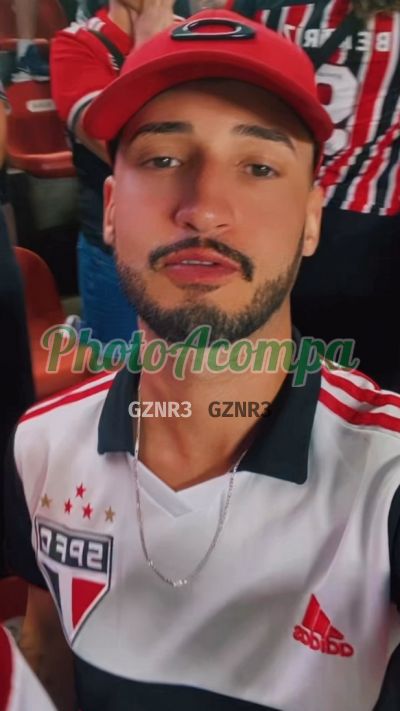 Jogador, garoto de programa em São Paulo