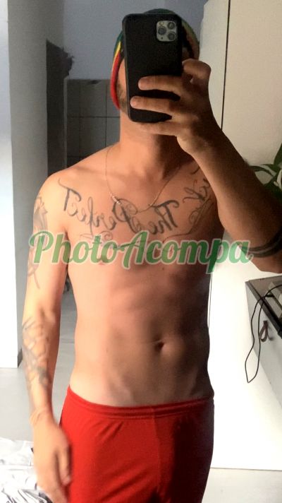 Jogador, garoto de programa em São Paulo