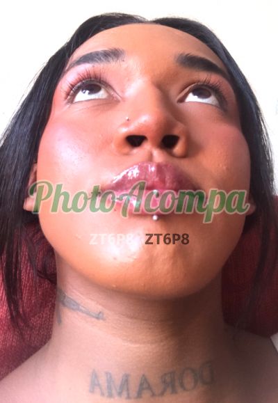 Andressa, travesti em Guarulhos