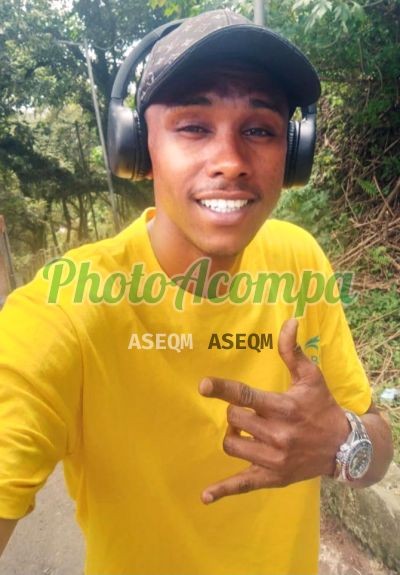 Xavier (11) 98105-6727, garoto de programa em Taboão da Serra