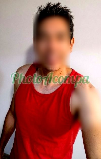 Oliver (41) 99993-6269, garoto de programa em Curitiba