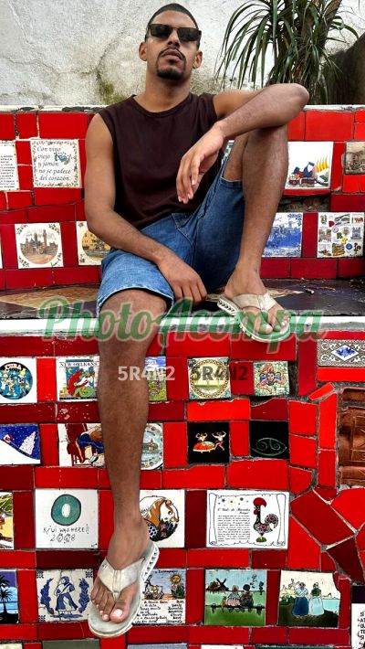 Pablo de Arrascaeta (21) 96099-9378, garoto de programa no Centro (RJ)