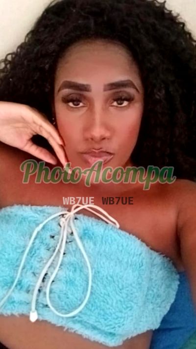 Bombom (21) 97023-0003, garota de programa em Mesquita