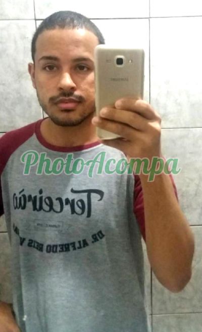Alex (13) 99637-4477, garoto de programa em Praia Grande