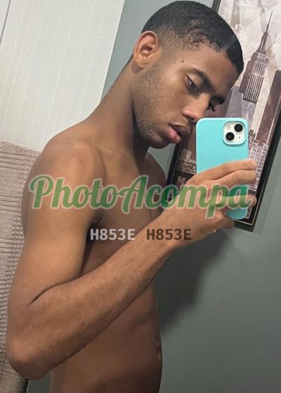 Lucas Souza (21) 97981-8752, garoto de programa no Rio de Janeiro