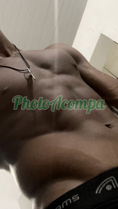 Novinho (21) 97895-2791, garoto de programa no Centro (RJ)