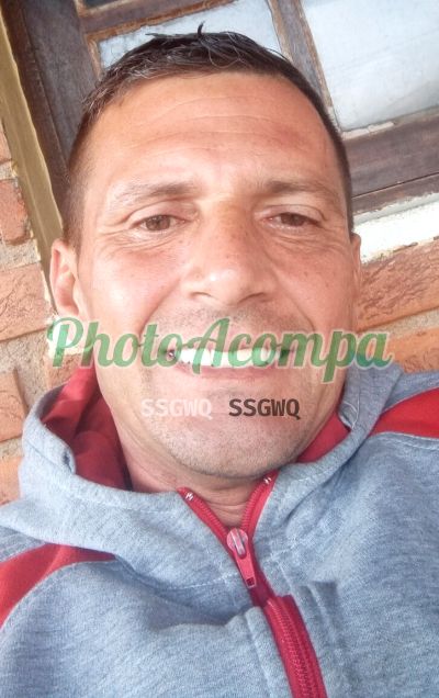 Hugo Stozo (13) 98865-3575, garoto de programa em Itanhaém