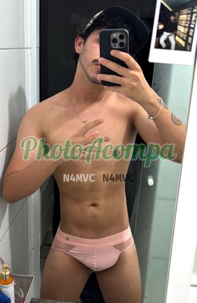 Talles, garoto de programa em São Paulo