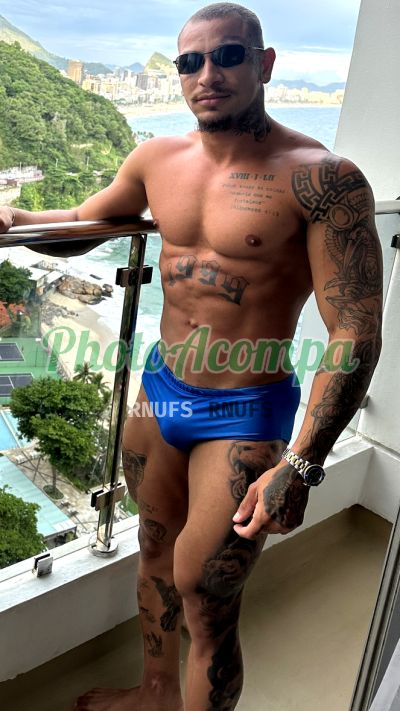 Jotta (21) 99053-8349, garoto de programa em Copacabana (RJ)