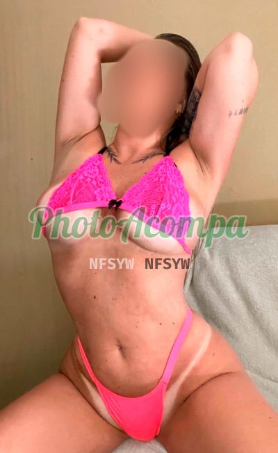 Lilian, mulher que faz videochamadas e sexting