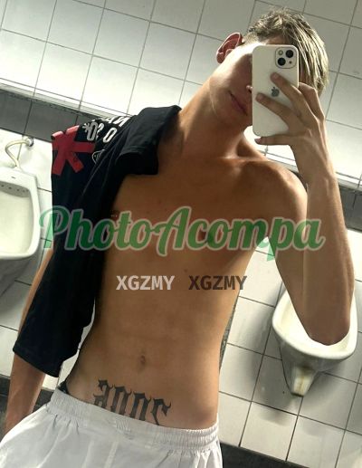 Wesley Thiago (19) 99268-2690, garoto de programa em Capivari