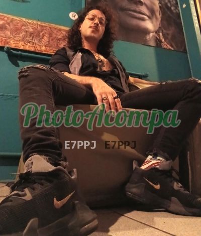 Vander Velvet, garoto de programa na República (SP)