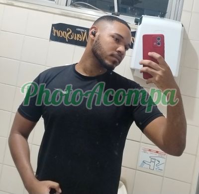 Richard Amaro (21) 99235-0430, garoto de programa no Rio de Janeiro