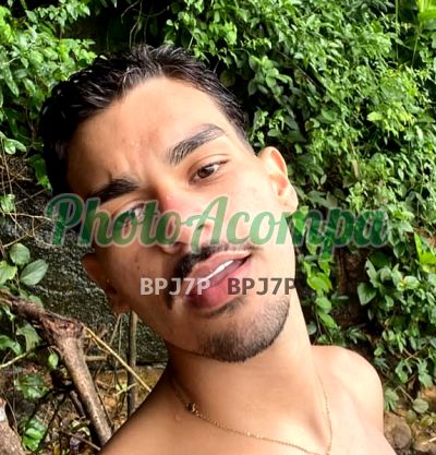 Renan, garoto de programa na Consolação (SP)