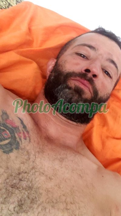 Beto (13) 99150-9356, homem que faz massagens eróticas em São Vicente