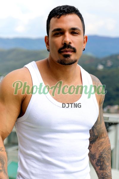 Lucas Castro (31) 92001-1326, garoto de programa em Copacabana (RJ)