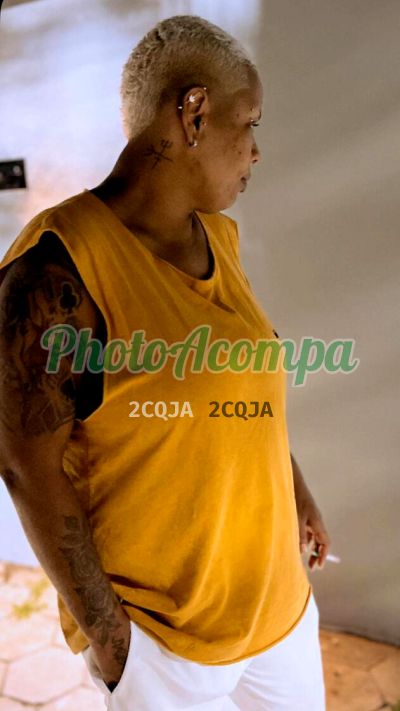 Ana Paula, mulher que faz videochamadas e sexting