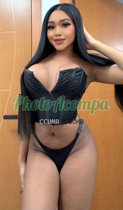 Kauane, travesti na Consolação (SP)