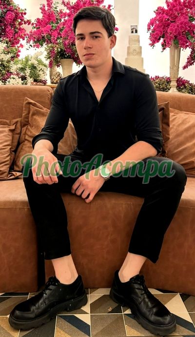 Matheus (11) 93200-0184, garoto de programa em São Bernardo do Campo (ABC Paulista)
