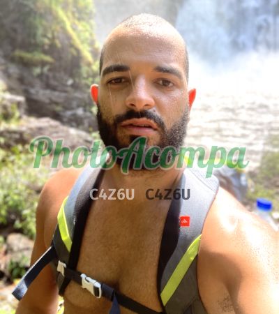 Roberto (21) 97013-9206, garoto de programa na Zona Sul (RJ)