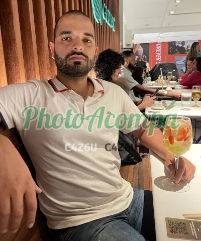 Roberto (21) 97013-9206, garoto de programa na Zona Sul (RJ)